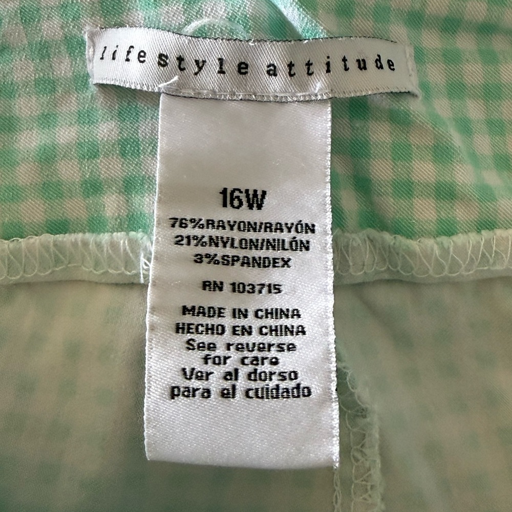 Light green Gingham Women’s Skort with Elastic Waistband - Picture 3 of 4